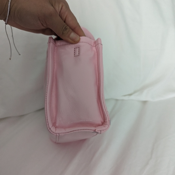 Micro bubble gum pink 🩷 Marc Jacobs tote - Picture 5 of 11